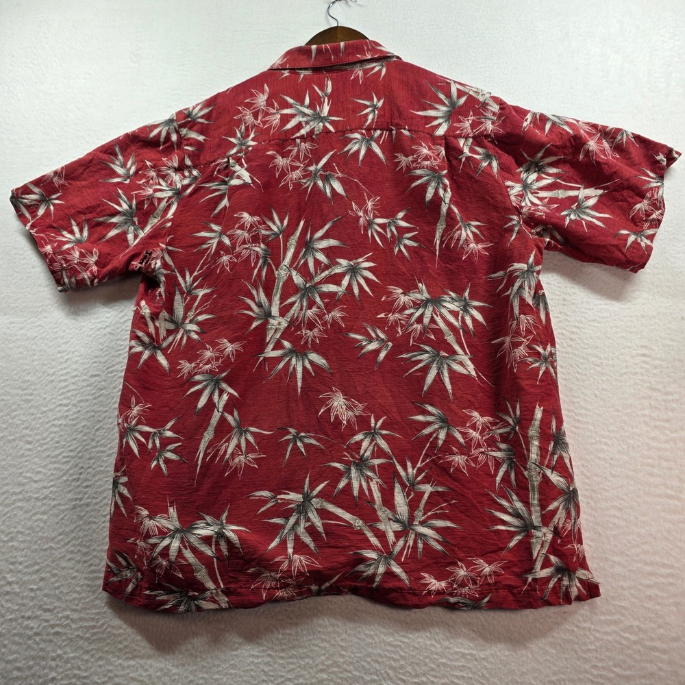 Batik Bay Button Down Shirt Men Large Red Silk Bamboo Leaf Short Sleeve Hawaiian - Picture 7 of 8